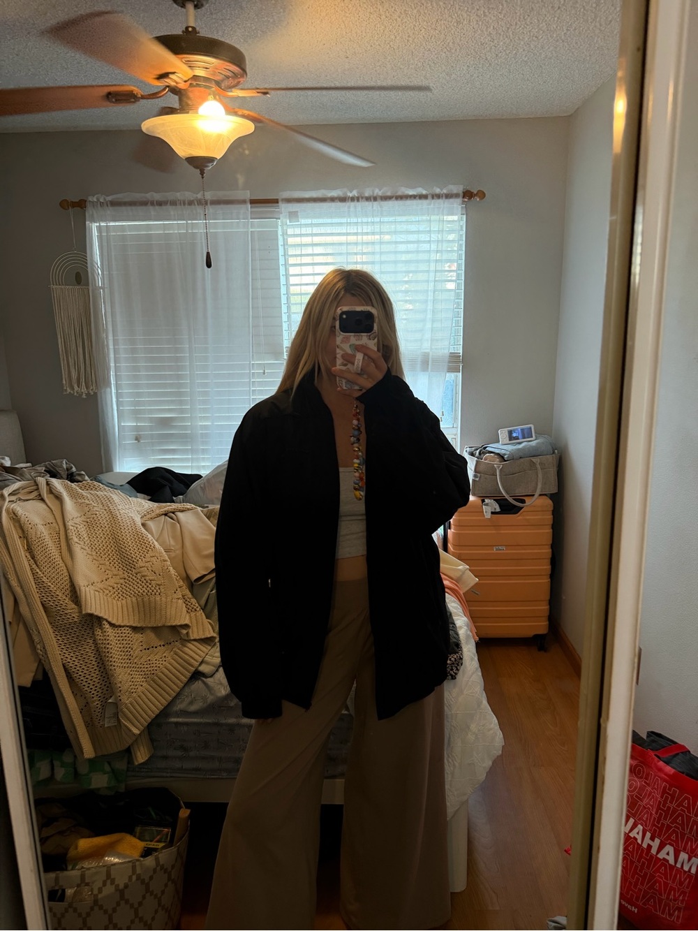 SKIMS NIKE OVERSIZED JACKET - Picture 4 of 10